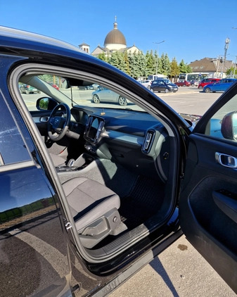 Volvo XC 40 cena 127999 przebieg: 68000, rok produkcji 2021 z Ruciane-Nida małe 46
